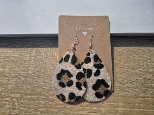 Boucles d'oreilles pendantes SAVANA- LARME à motif Léopard