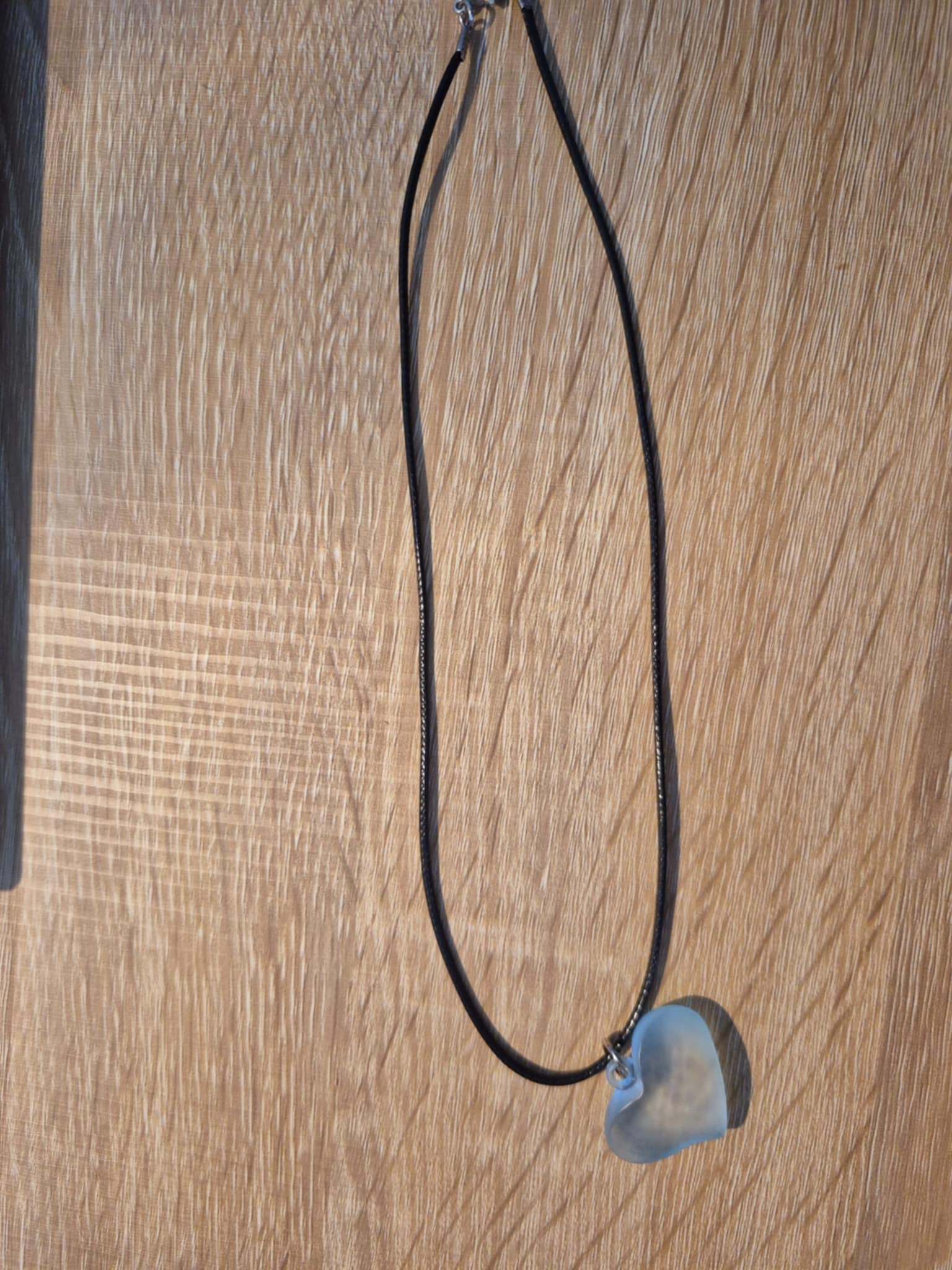 Collier minimaliste en forme de coeur bleu poudre